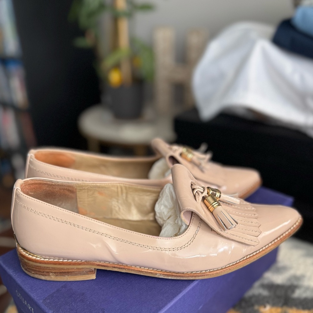 Stuart Weitzman Metaltass Loafers – Nude Mirror Patent Leather – Size 8M